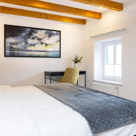 Stadtmauer - Stilvolle Mit King Bett Direkt An Der Historischen Stadtmauer Appartement *